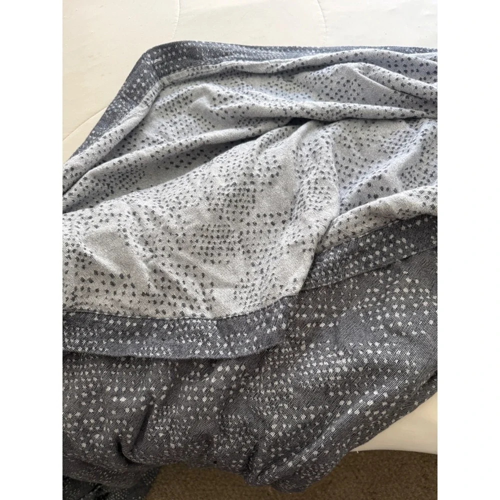West Elm King Duvet Cover and Euro Sham Set Navy Blue Organic Cotton Jacquard